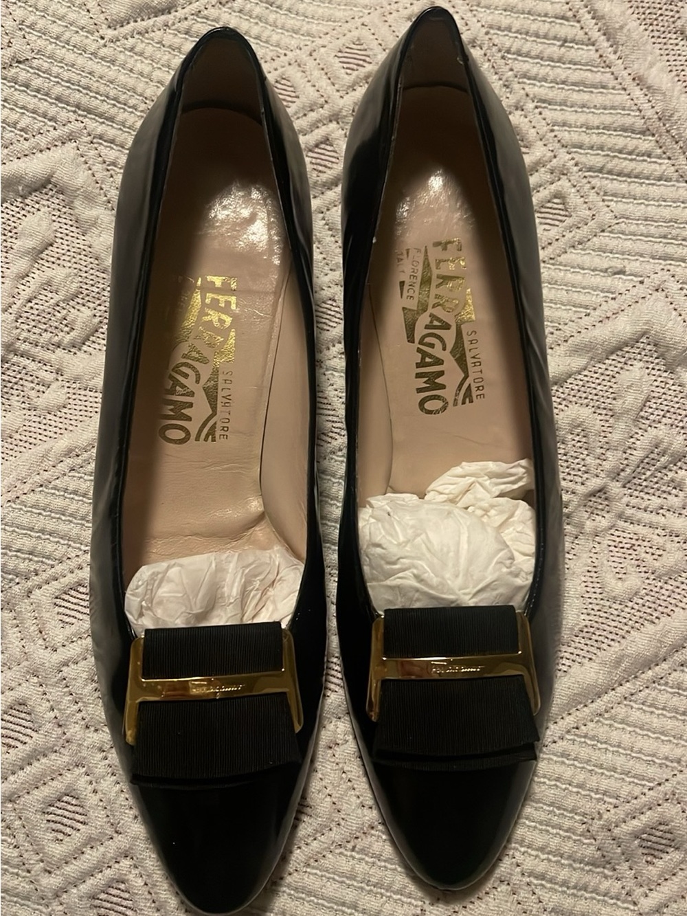 Salvatore Ferragamo Black Patent Vara Bow Flats with Gold Plaque